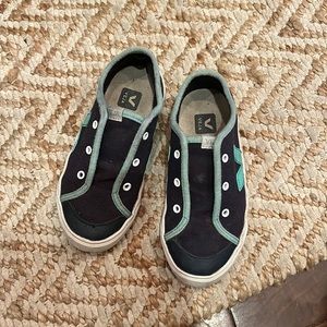 Veja boys canvas shoes
